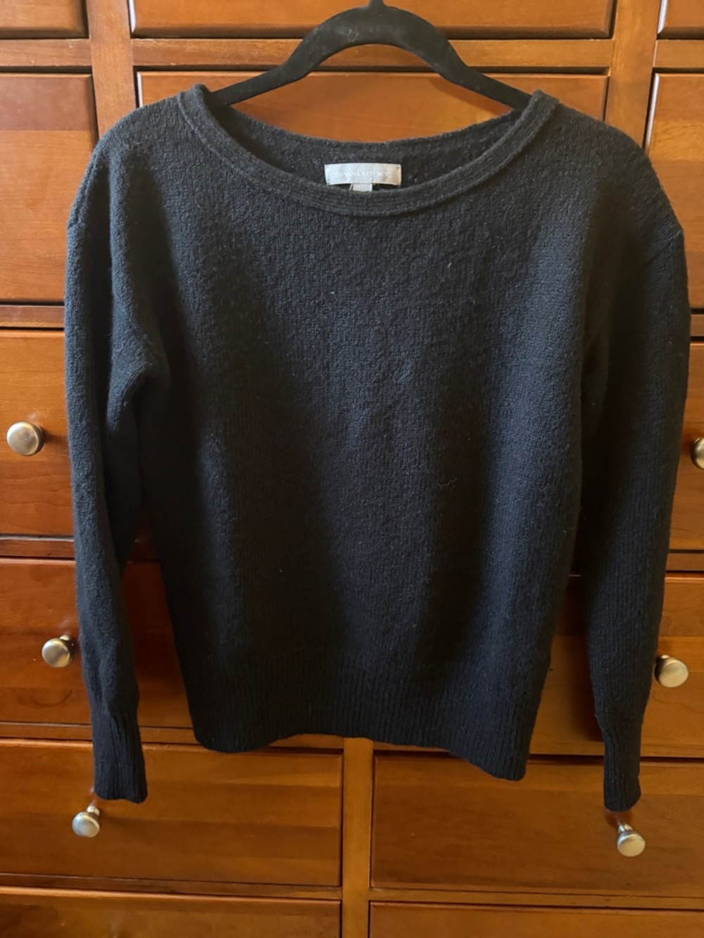 Banana Republic Black Scoop Neck  Pullover Sweater